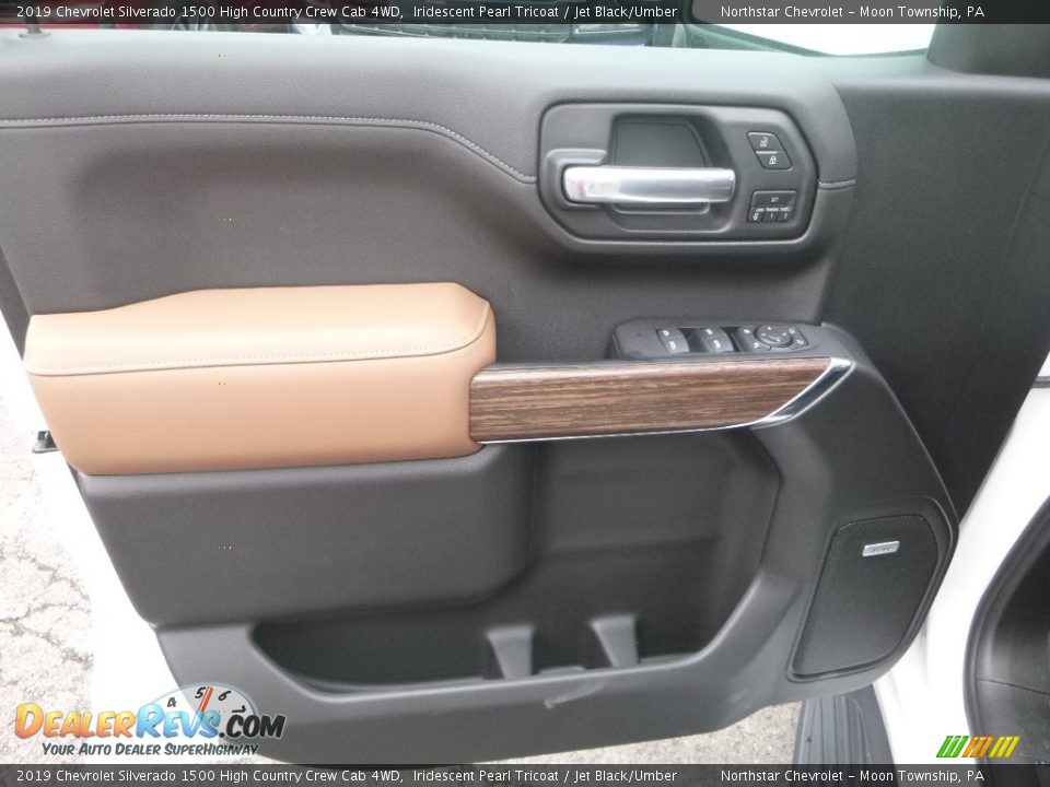 2019 Chevrolet Silverado 1500 High Country Crew Cab 4WD Iridescent Pearl Tricoat / Jet Black/Umber Photo #17