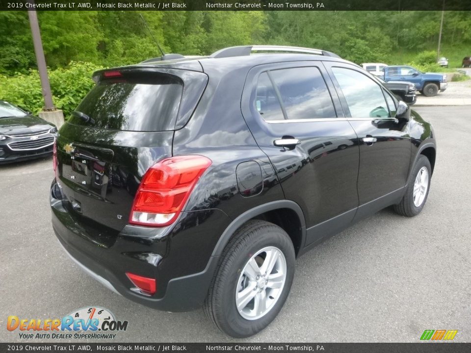 2019 Chevrolet Trax LT AWD Mosaic Black Metallic / Jet Black Photo #5