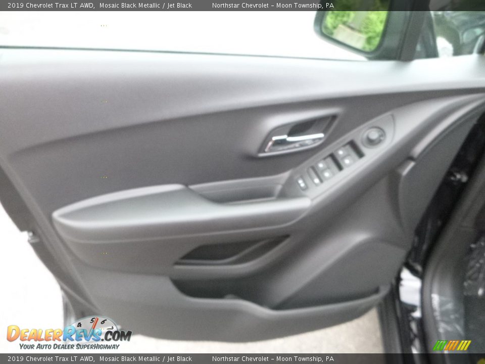 2019 Chevrolet Trax LT AWD Mosaic Black Metallic / Jet Black Photo #14
