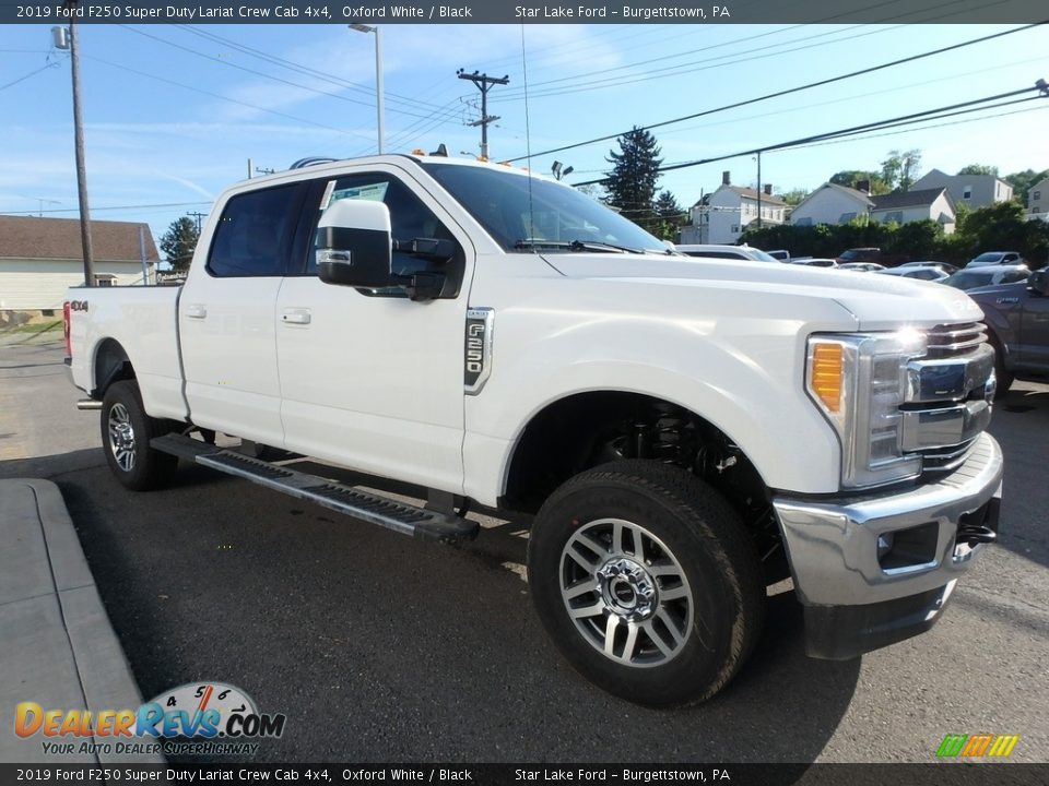 2019 Ford F250 Super Duty Lariat Crew Cab 4x4 Oxford White / Black Photo #3