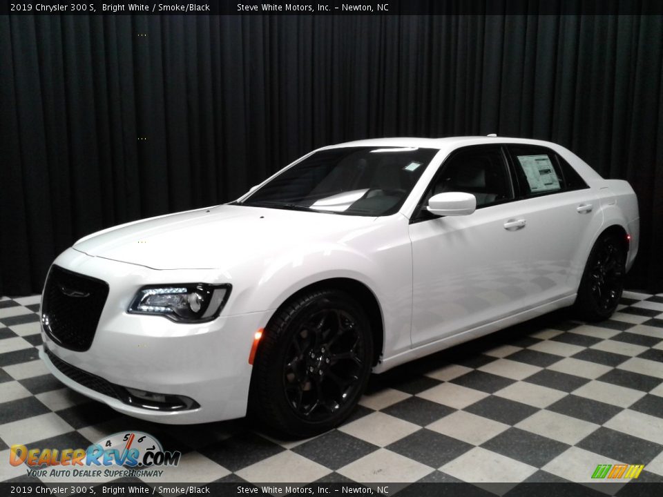 2019 Chrysler 300 S Bright White / Smoke/Black Photo #2