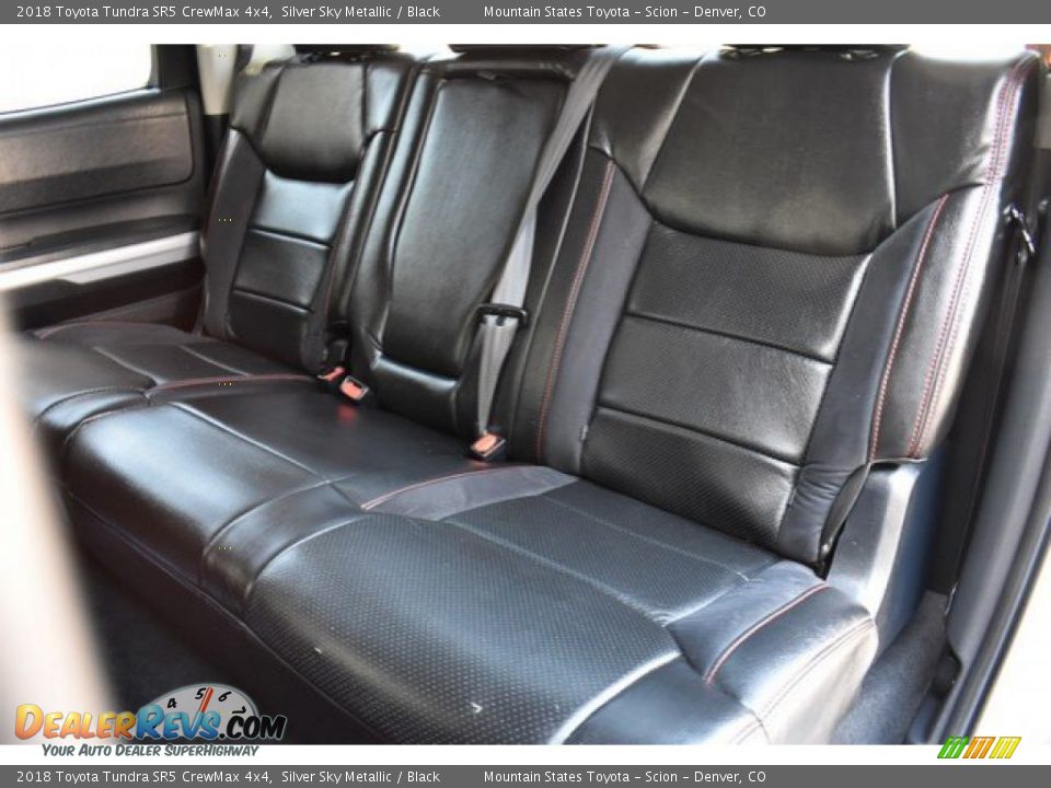 2018 Toyota Tundra SR5 CrewMax 4x4 Silver Sky Metallic / Black Photo #21
