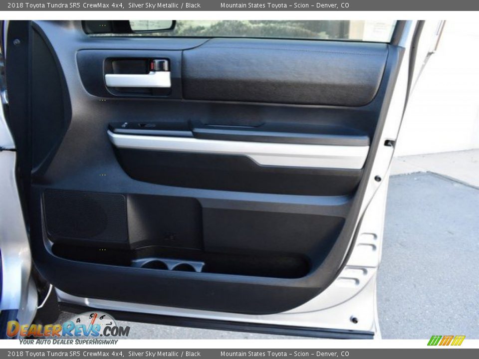 2018 Toyota Tundra SR5 CrewMax 4x4 Silver Sky Metallic / Black Photo #25