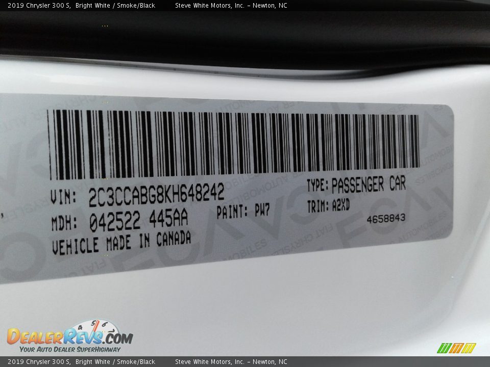 2019 Chrysler 300 S Bright White / Smoke/Black Photo #34