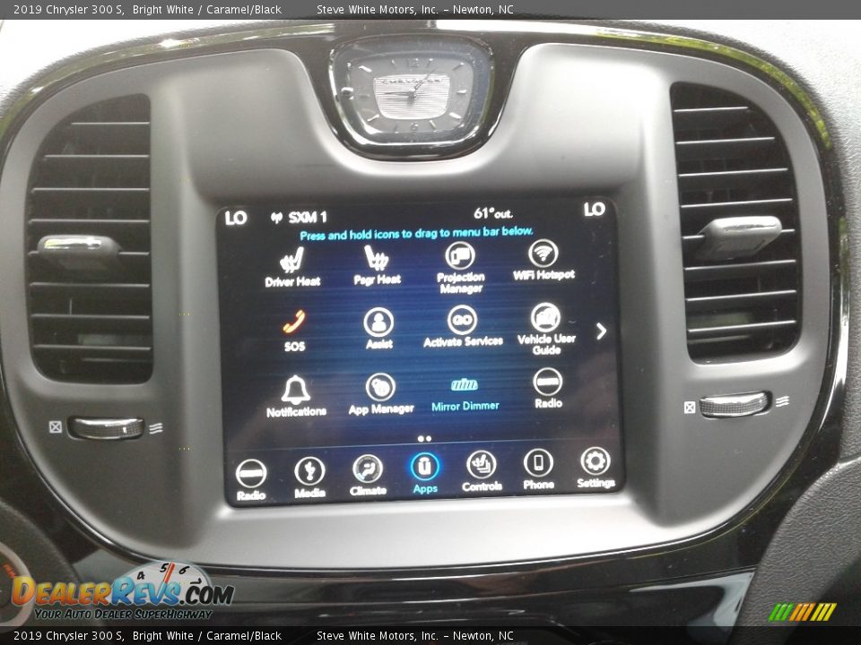 2019 Chrysler 300 S Bright White / Caramel/Black Photo #25