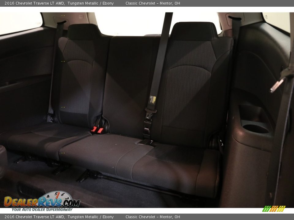 2016 Chevrolet Traverse LT AWD Tungsten Metallic / Ebony Photo #17