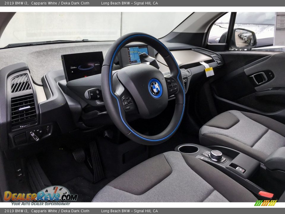Front Seat of 2019 BMW i3  Photo #4