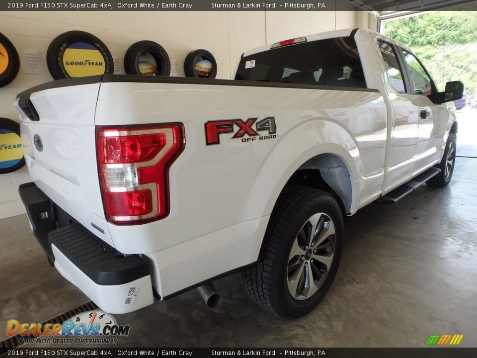 2019 Ford F150 STX SuperCab 4x4 Oxford White / Earth Gray Photo #2