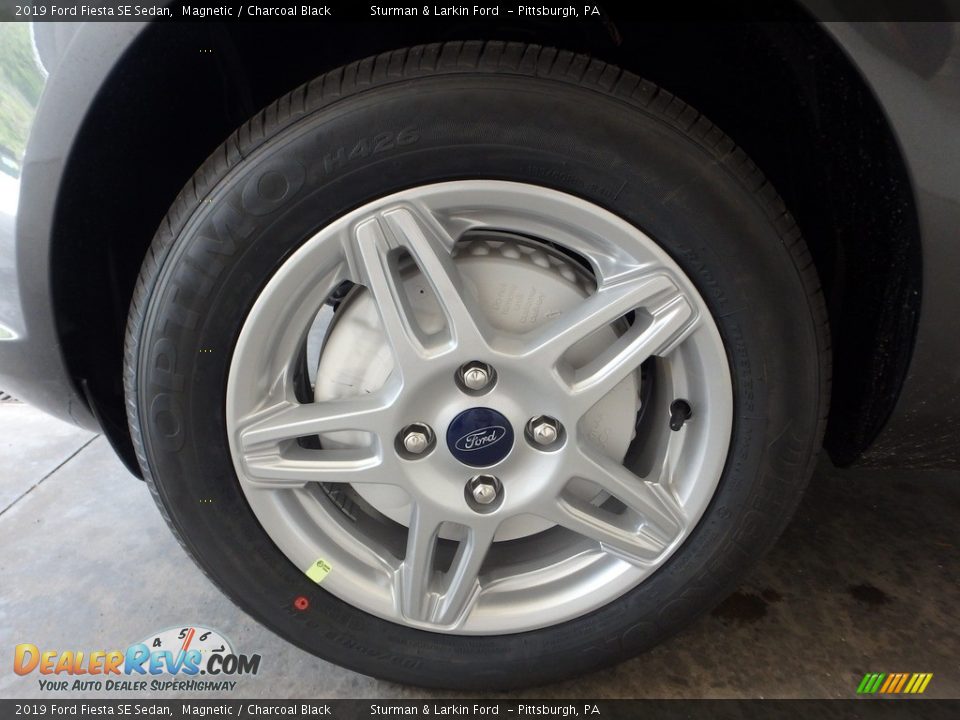 2019 Ford Fiesta SE Sedan Magnetic / Charcoal Black Photo #6
