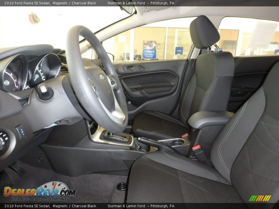 2019 Ford Fiesta SE Sedan Magnetic / Charcoal Black Photo #7