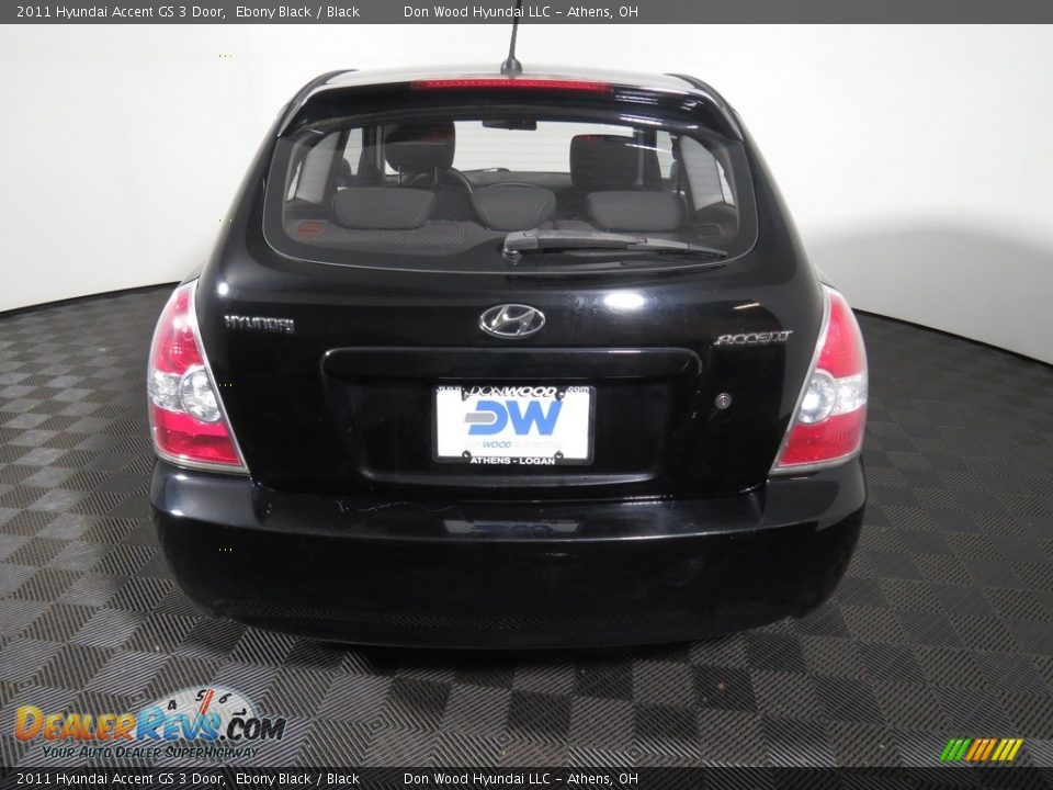 2011 Hyundai Accent GS 3 Door Ebony Black / Black Photo #10