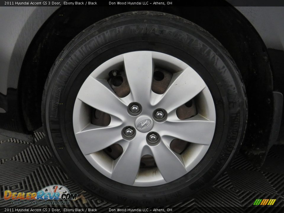 2011 Hyundai Accent GS 3 Door Ebony Black / Black Photo #18