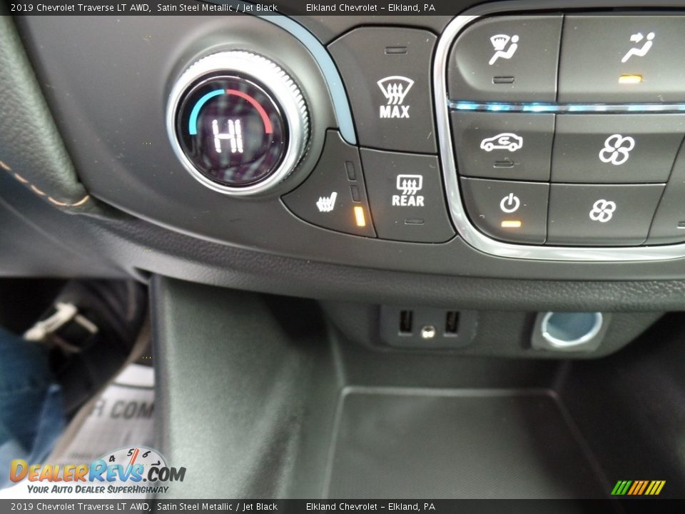 2019 Chevrolet Traverse LT AWD Satin Steel Metallic / Jet Black Photo #28