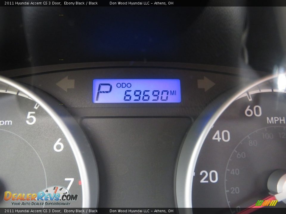 2011 Hyundai Accent GS 3 Door Ebony Black / Black Photo #28