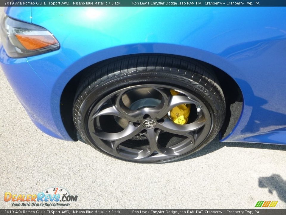 2019 Alfa Romeo Giulia Ti Sport AWD Misano Blue Metallic / Black Photo #3