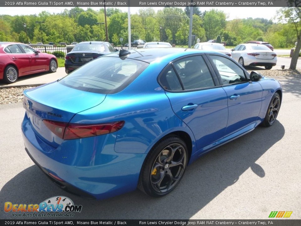 2019 Alfa Romeo Giulia Ti Sport AWD Misano Blue Metallic / Black Photo #8