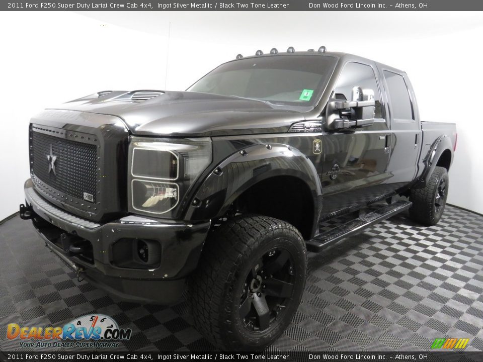 2011 Ford F250 Super Duty Lariat Crew Cab 4x4 Ingot Silver Metallic / Black Two Tone Leather Photo #7