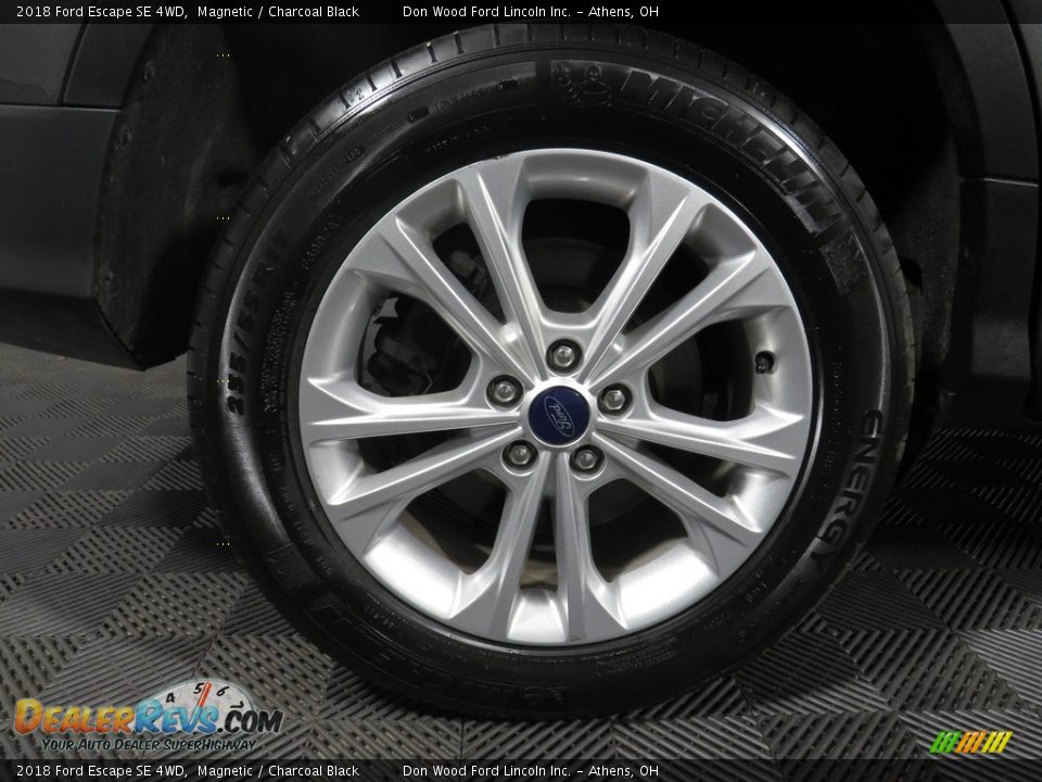 2018 Ford Escape SE 4WD Magnetic / Charcoal Black Photo #17