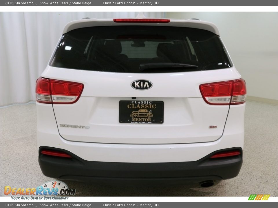 2016 Kia Sorento L Snow White Pearl / Stone Beige Photo #18