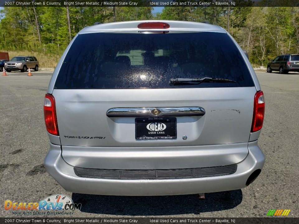 2007 Chrysler Town & Country Bright Silver Metallic / Medium Slate Gray Photo #4