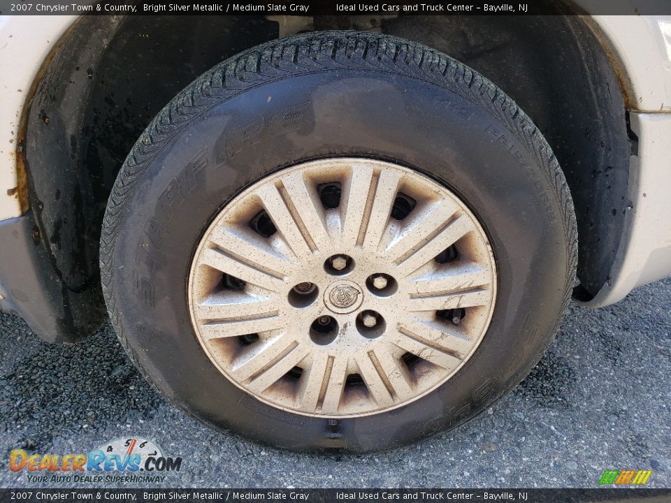 2007 Chrysler Town & Country Bright Silver Metallic / Medium Slate Gray Photo #26