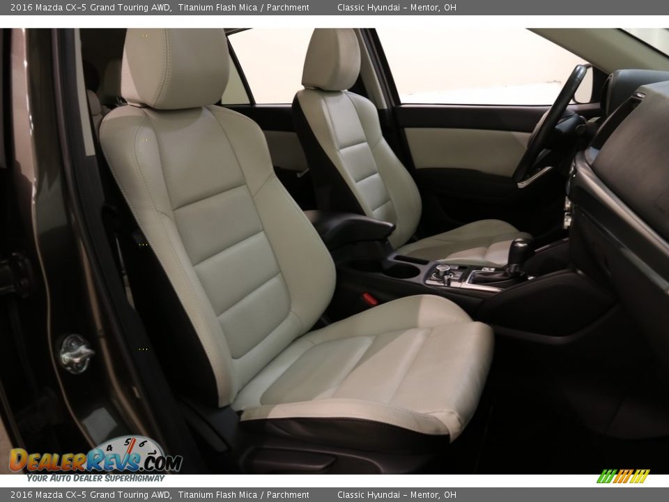 2016 Mazda CX-5 Grand Touring AWD Titanium Flash Mica / Parchment Photo #16