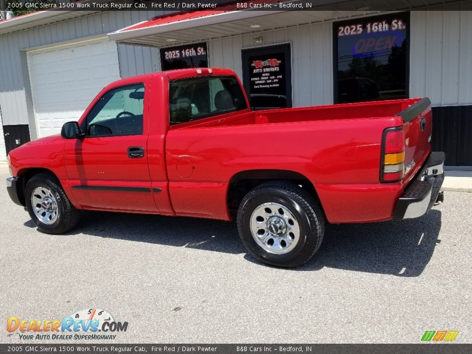 2005 GMC Sierra 1500 Work Truck Regular Cab Fire Red / Dark Pewter Photo #3