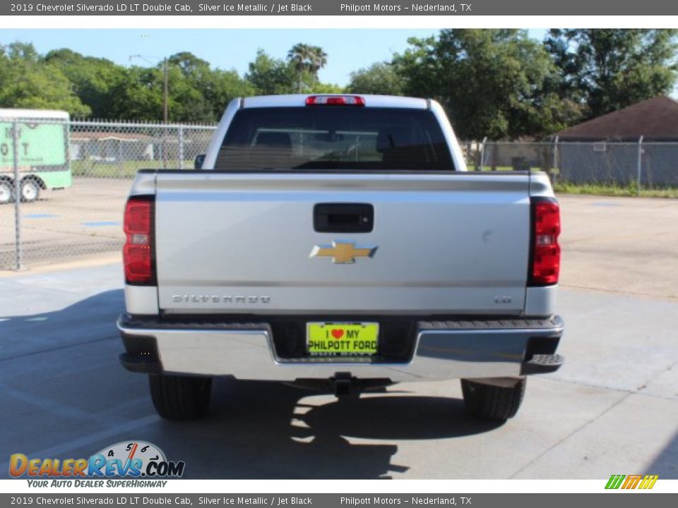 2019 Chevrolet Silverado LD LT Double Cab Silver Ice Metallic / Jet Black Photo #7