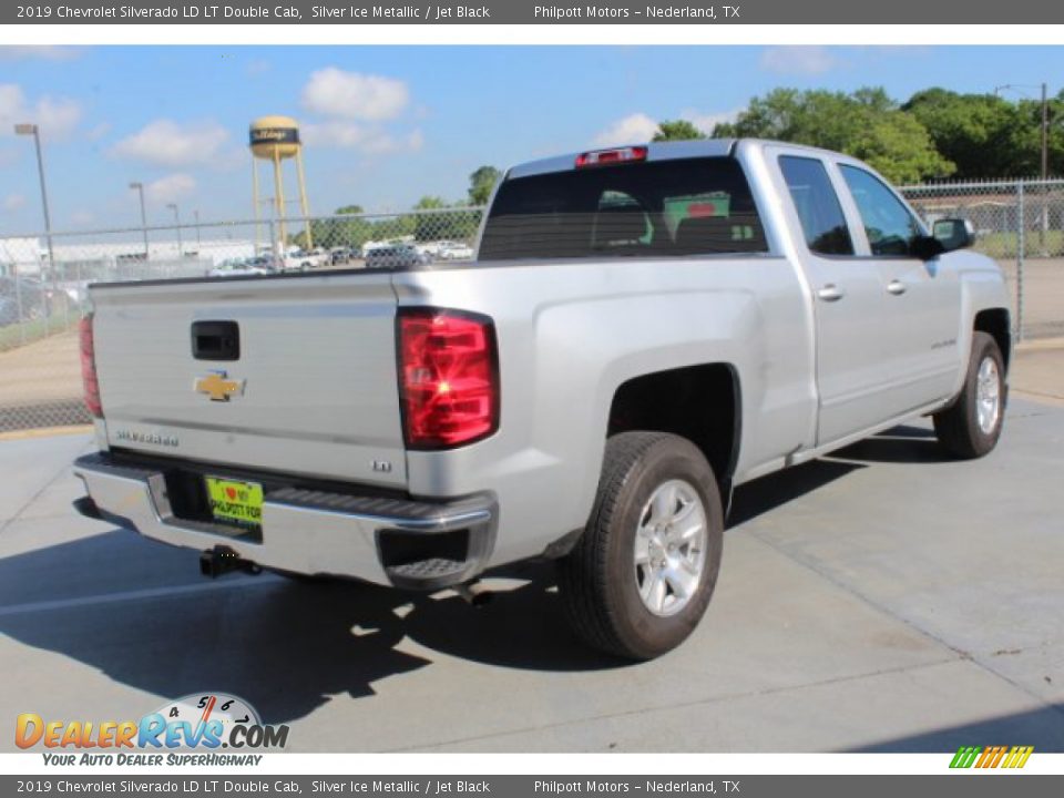 2019 Chevrolet Silverado LD LT Double Cab Silver Ice Metallic / Jet Black Photo #8