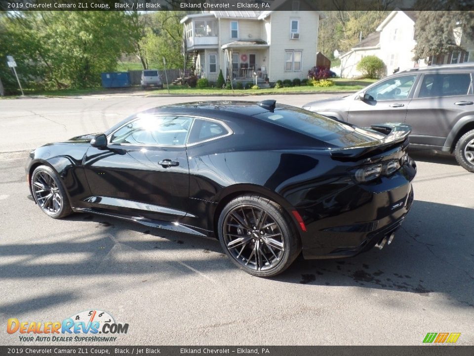 2019 Chevrolet Camaro ZL1 Coupe Black / Jet Black Photo #6