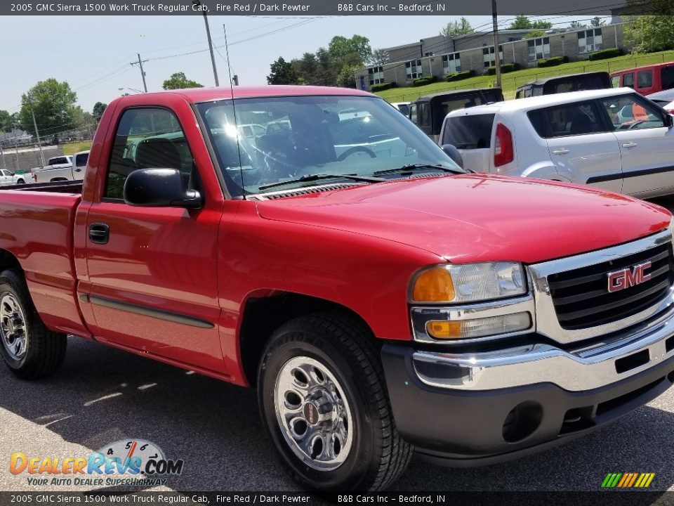 2005 GMC Sierra 1500 Work Truck Regular Cab Fire Red / Dark Pewter Photo #18
