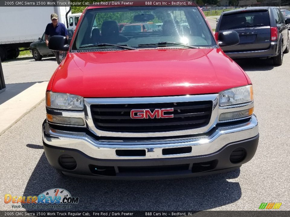 2005 GMC Sierra 1500 Work Truck Regular Cab Fire Red / Dark Pewter Photo #19