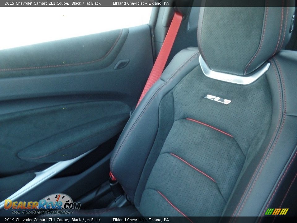 2019 Chevrolet Camaro ZL1 Coupe Black / Jet Black Photo #18