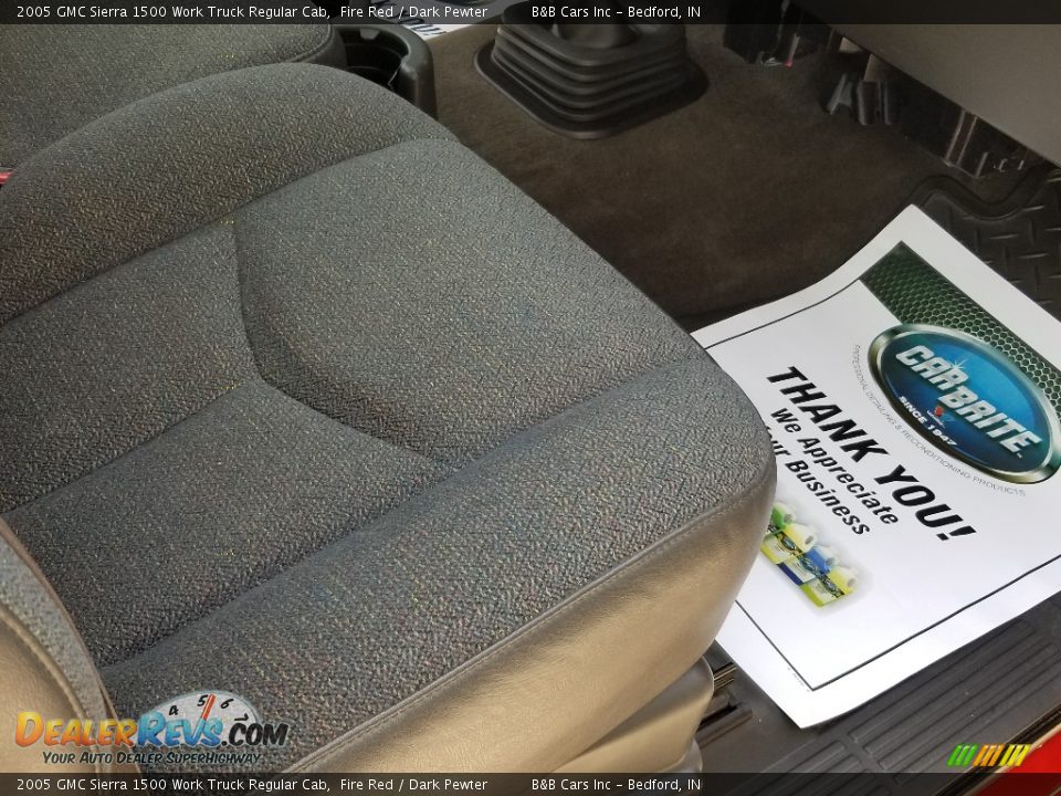 2005 GMC Sierra 1500 Work Truck Regular Cab Fire Red / Dark Pewter Photo #22