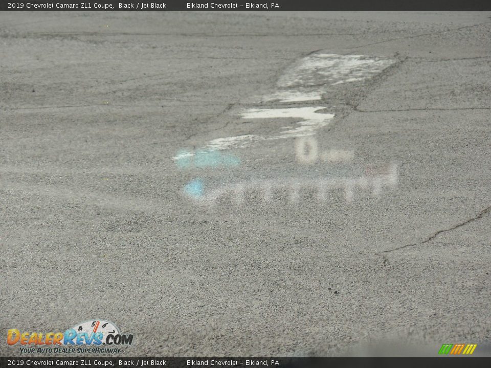 2019 Chevrolet Camaro ZL1 Coupe Black / Jet Black Photo #30