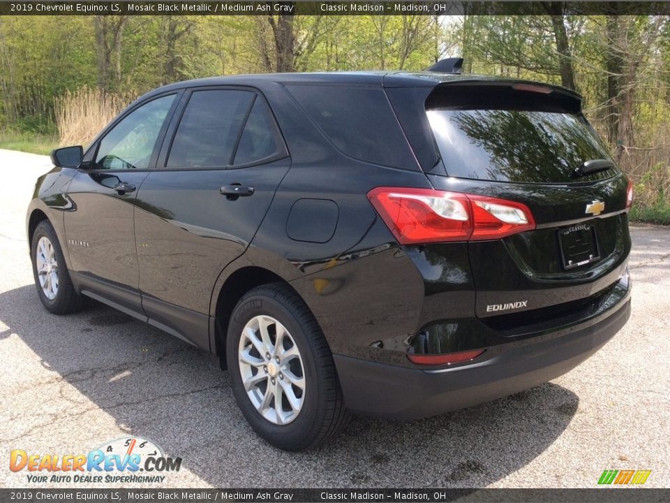 2019 Chevrolet Equinox LS Mosaic Black Metallic / Medium Ash Gray Photo #4