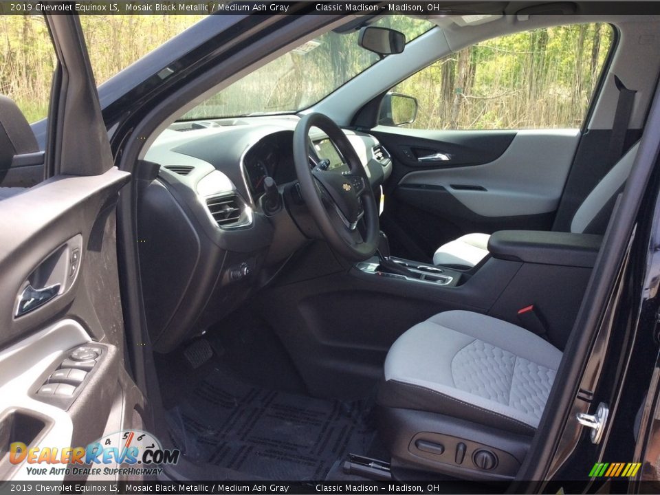 2019 Chevrolet Equinox LS Mosaic Black Metallic / Medium Ash Gray Photo #9