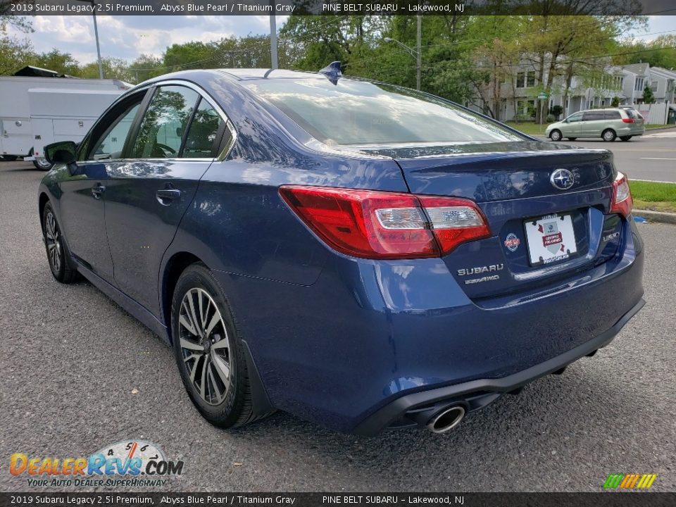 2019 Subaru Legacy 2.5i Premium Abyss Blue Pearl / Titanium Gray Photo #5