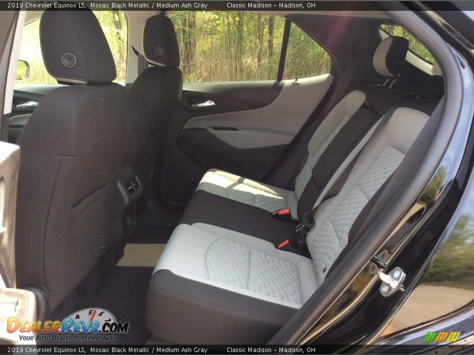 2019 Chevrolet Equinox LS Mosaic Black Metallic / Medium Ash Gray Photo #21