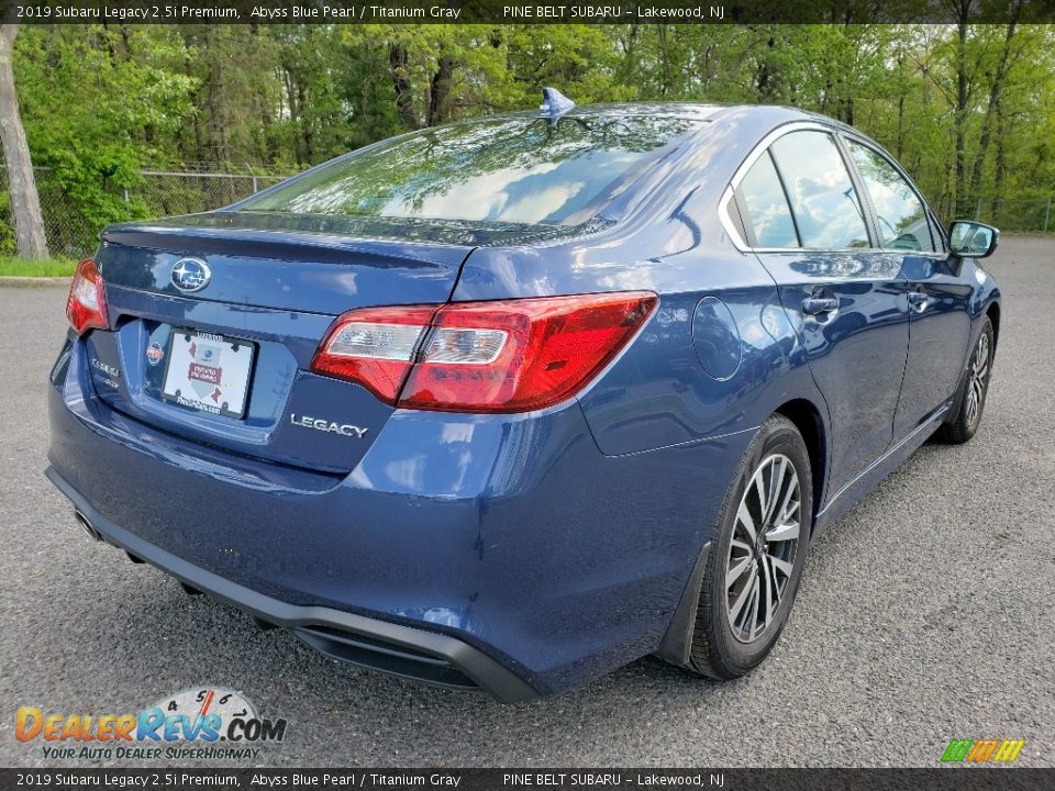 2019 Subaru Legacy 2.5i Premium Abyss Blue Pearl / Titanium Gray Photo #7