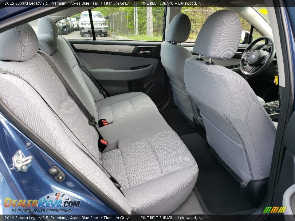 2019 Subaru Legacy 2.5i Premium Abyss Blue Pearl / Titanium Gray Photo #12