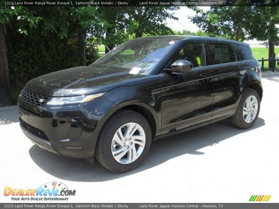 Front 3/4 View of 2020 Land Rover Range Rover Evoque S Photo #10