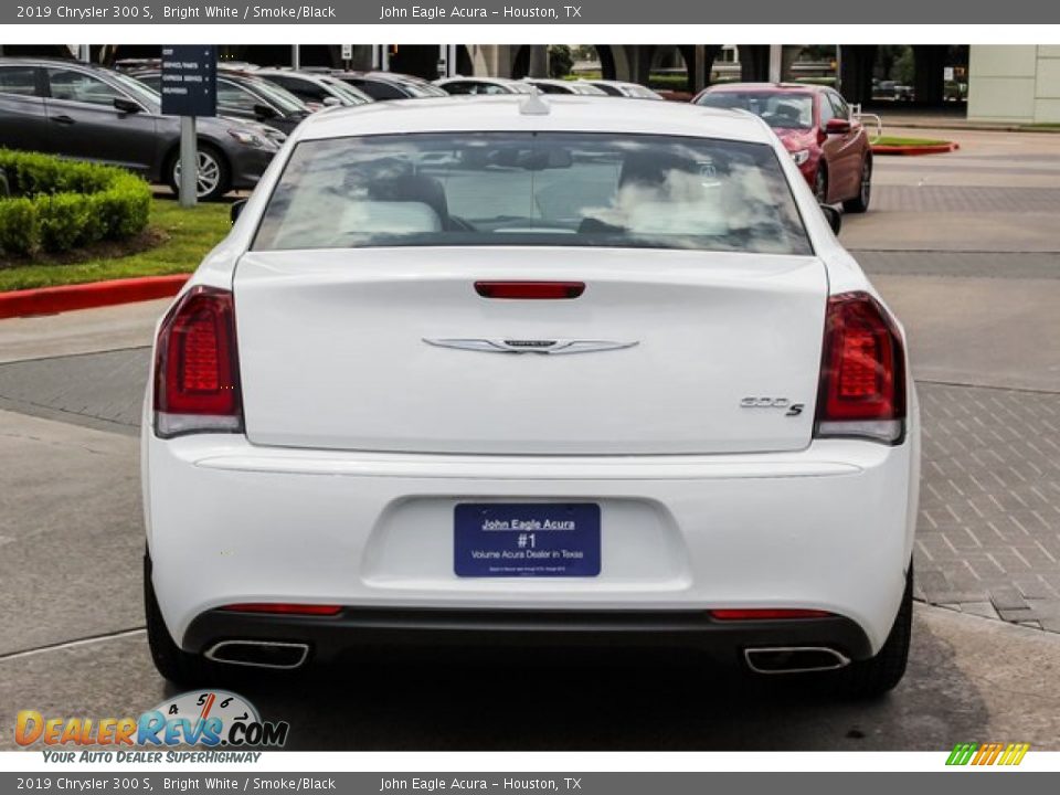 2019 Chrysler 300 S Bright White / Smoke/Black Photo #6