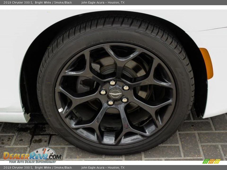 2019 Chrysler 300 S Bright White / Smoke/Black Photo #10
