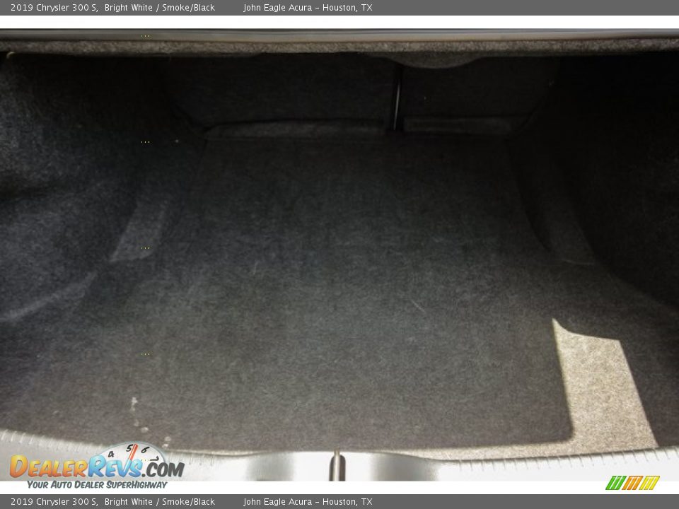 2019 Chrysler 300 S Bright White / Smoke/Black Photo #20