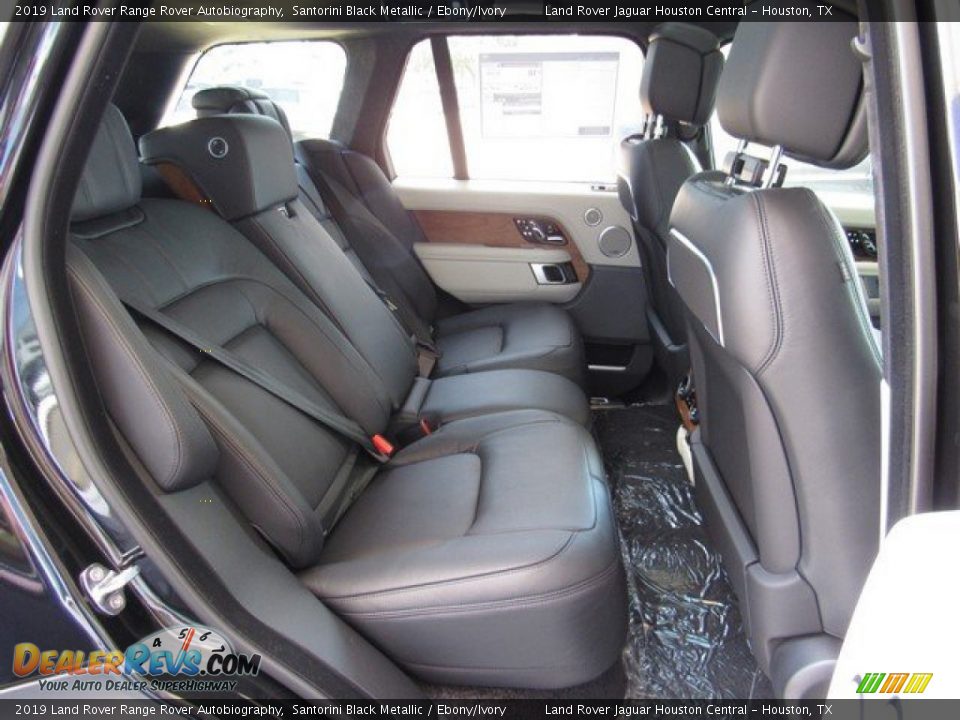 Rear Seat of 2019 Land Rover Range Rover Autobiography Photo #19