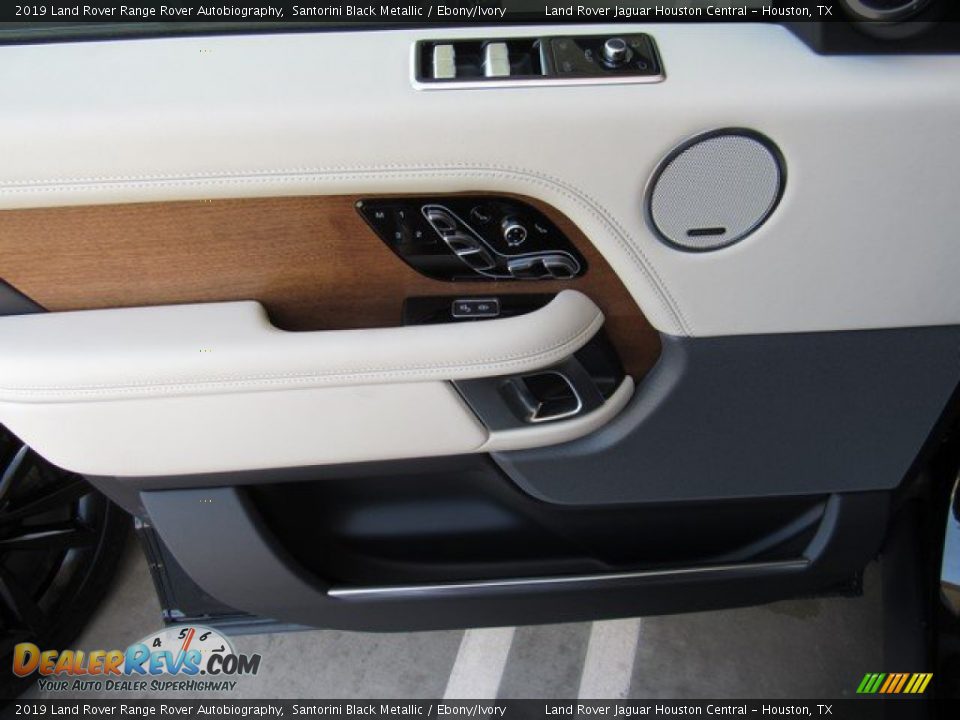 Door Panel of 2019 Land Rover Range Rover Autobiography Photo #26