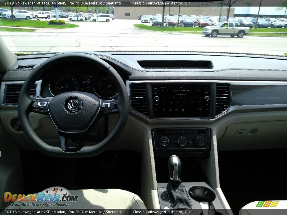 2019 Volkswagen Atlas SE 4Motion Pacific Blue Metallic / Shetland Photo #4