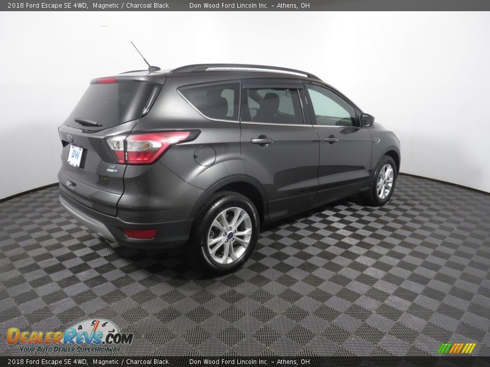 2018 Ford Escape SE 4WD Magnetic / Charcoal Black Photo #15