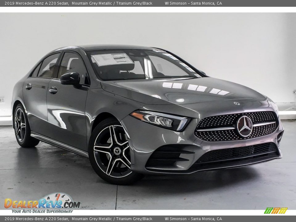 2019 Mercedes-Benz A 220 Sedan Mountain Grey Metallic / Titanium Grey/Black Photo #10